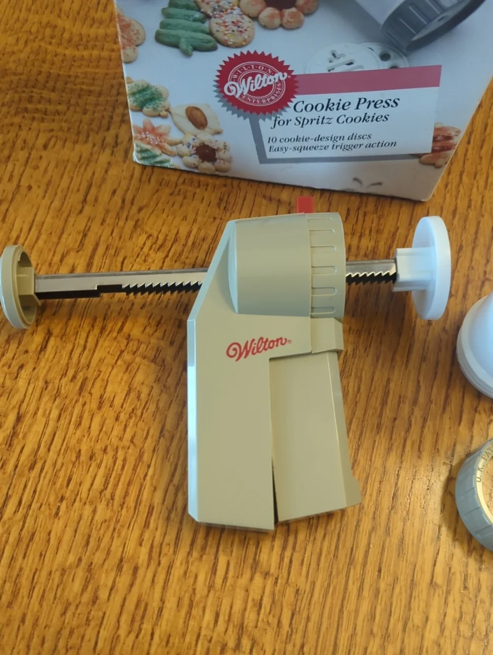 Wilton Cookie Press Gray and White for Spritz Cookies with 10 Discs - Unused